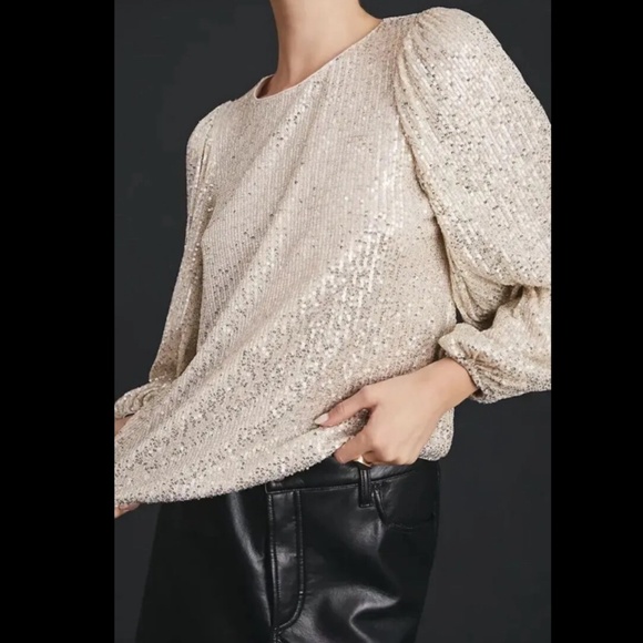 Anthropologie Flat White Sequin Crew Neck Top - Picture 4 of 4